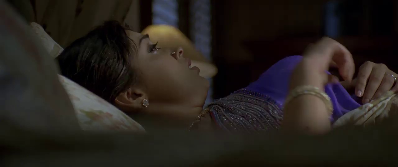 Sivaji The Boss (2007) BluRay Hindi 720p x264 AVC AAC 2.0 ESub CineVood.mkv.0004